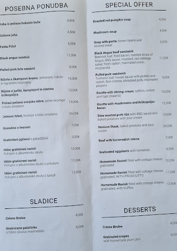 Adamič-Lundrovo nabrežje 27-3, 1000 Ljubljana