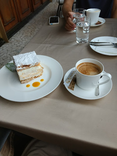 Comentarii opinii despre Café Belvedere