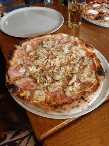 Opinii despre Picerija Moby Dick în Brezje - Gastronomija in gostinstvo