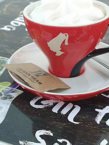 Opinii despre Kavarna korona, Andreja Šmuc s.p. în Žalec - Gastronomija in gostinstvo