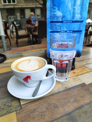 Opinii despre Slaščičarna Borovnica în Maribor - Gastronomija in gostinstvo