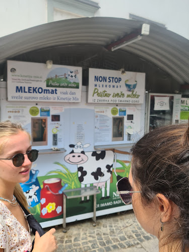 Tržnica, Dolničarjeva ulica 4, 1000 Ljubljana