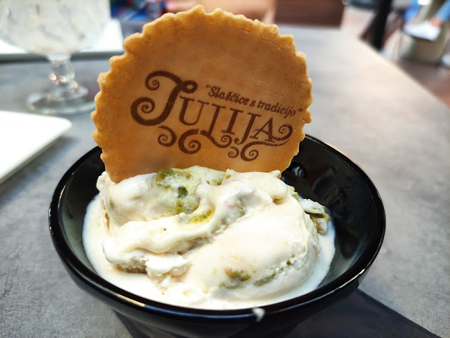 Comentarii opinii despre Slaščičarna in kavarna Julija (Bruno gostinstvo, trgovina in pekarna Gabrijele d.o.o.)