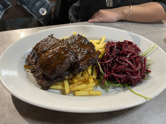 Rakitnik 1a, 6258 Prestranek