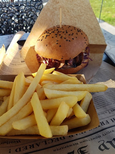 Cube Burger - Gastronomija in gostinstvo