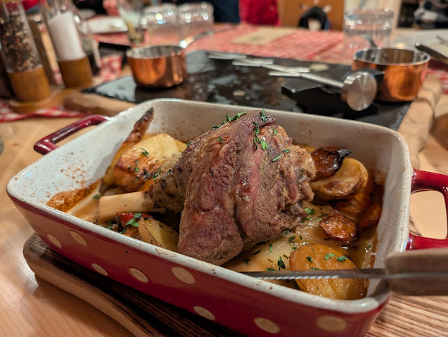 Blejska hiša - Gastronomija in gostinstvo