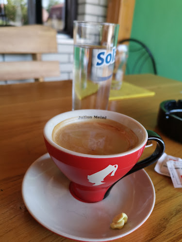 Opinii despre Mele in Člani trgovina, gostinstvo in storitve d.o.o. în Cerknica - Gastronomija in gostinstvo