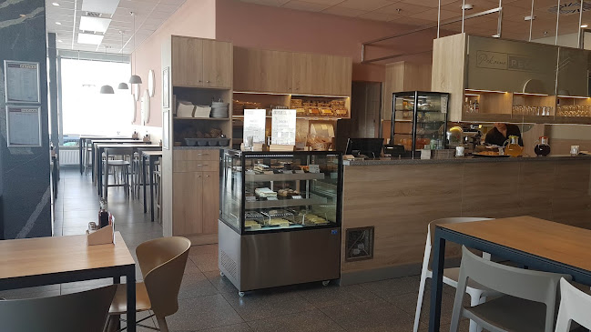 Opinii despre Pekarna Pečjak Bife PIRAMIDA TRZIN în Trzin - Gastronomija in gostinstvo