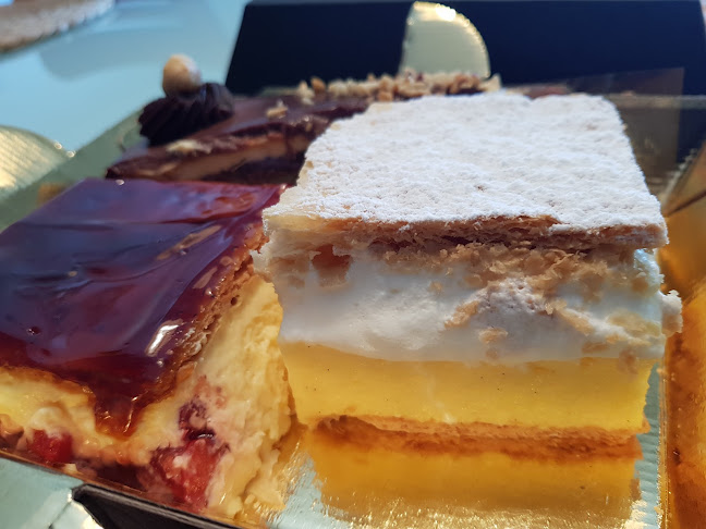 Comentarii opinii despre Zvezda kavarna in slaščičarna