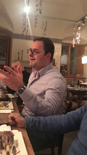 Grad Vipolže, Vipolže 29, 5212 Dobrovo v Brdih