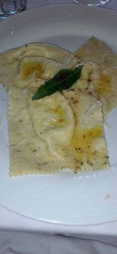 Gostilna Ravbar - Dutovlje