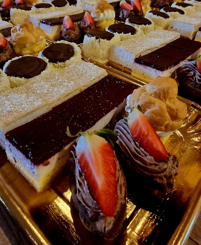 Opinii despre No Limits, Nina Ovčjak s.p. PE Nula bar in Slaščičarna Sladek dotik în Šoštanj - Gastronomija in gostinstvo