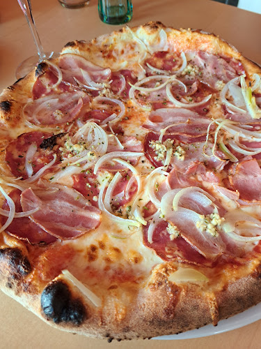 Pizzoteka K&S - Gastronomija in gostinstvo