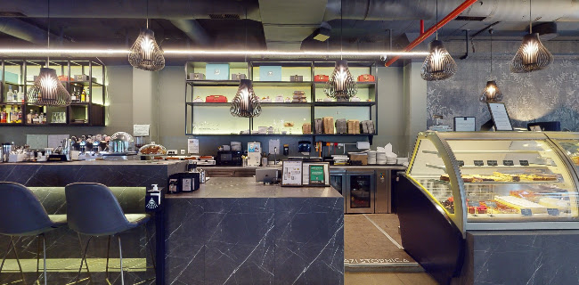 Zvezda kavarna in slaščičarna - Ljubljana