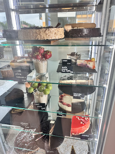 KONNA ice cream & cakes Kreativna slasčičarna d.o.o. - Kozina