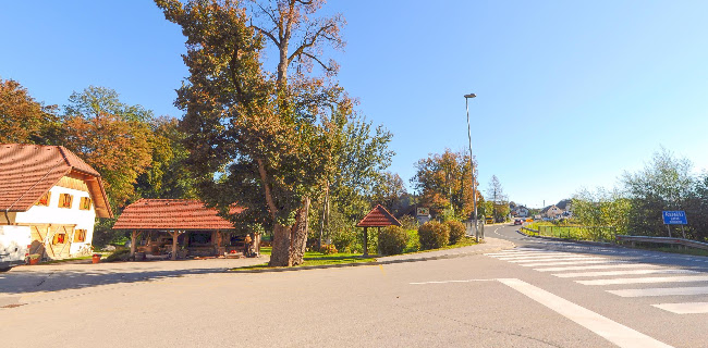 Sela pri Ratežu 18, 8321 Brusnice