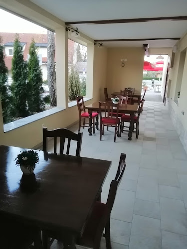 Opinii despre Blatnikov hram, Rera Gostinstvo In Trgovina D.O.O. în Dvor - Gastronomija in gostinstvo
