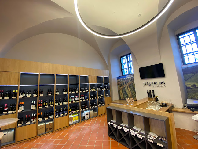 Vinoteka Destinacije Jeruzalem Slovenija - Gastronomija in gostinstvo