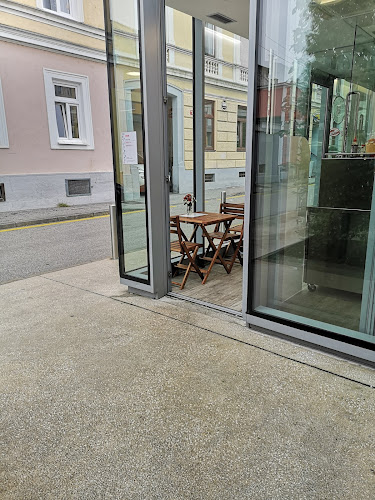 WOK Tajska hrana - Gastronomija in gostinstvo