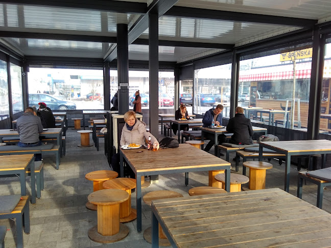 Opinii despre Hood Burger BTC în Ljubljana - Gastronomija in gostinstvo