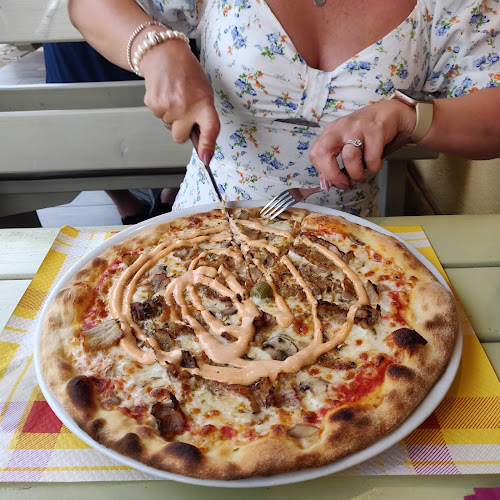 Comentarii opinii despre Pizzerija Piramida