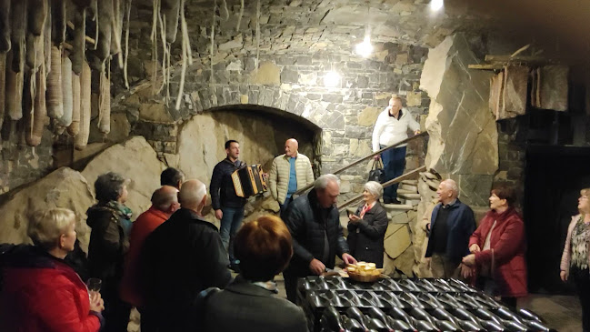 Turistična Kmetija "pri Rjavčevih" - Šempas