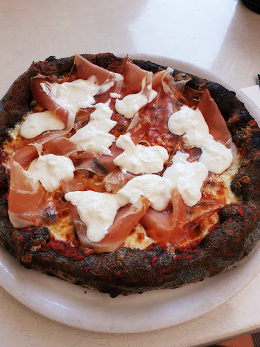 Comentarii opinii despre Italijanska restavracija Mirje