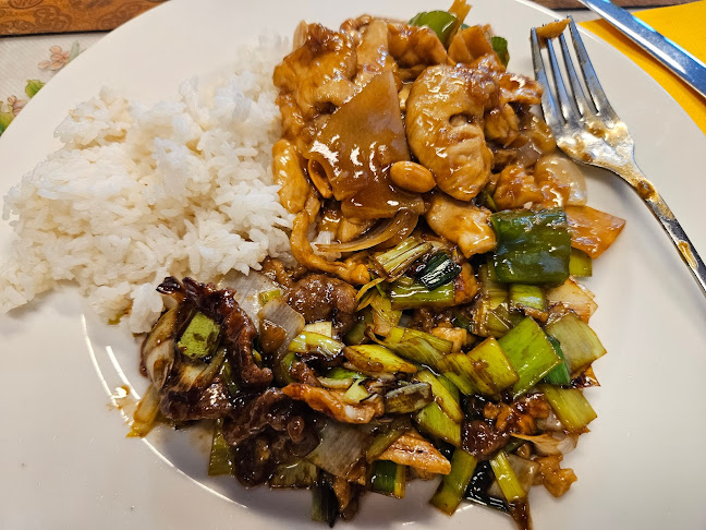 Kitajski Dvor (皇宫）