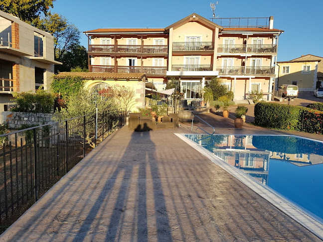 Comentarii opinii despre GOSTINSTVO IN TURIZEM ROBERT GRAHOR S.P.