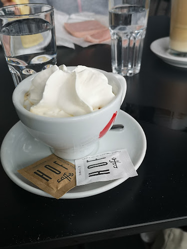 Hof Caffe - Gastronomija in gostinstvo