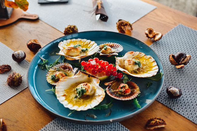 Atlantida - Gastronomija in gostinstvo