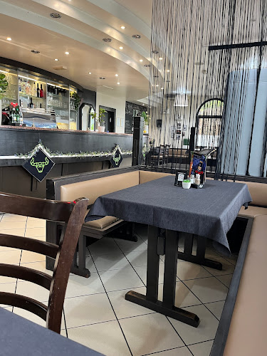 Restavracija James' place