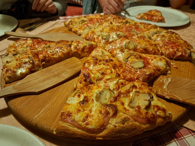 Gostilna Pri Jarmu Kropa - Kropa