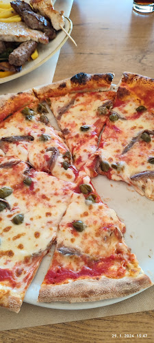 Oriks - Gastronomija in gostinstvo