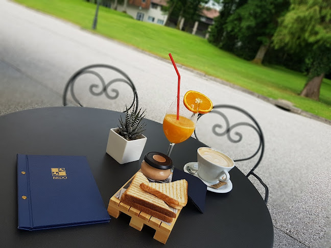 Kavarna Zois - Gastronomija in gostinstvo