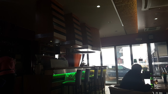 Yumbo Caffe - Gastronomija in gostinstvo