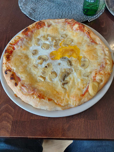 OKREPČEVALNICA IN PICERIJA KURNIK, OLGA KRIVONOG S.P - Črna na Koroškem