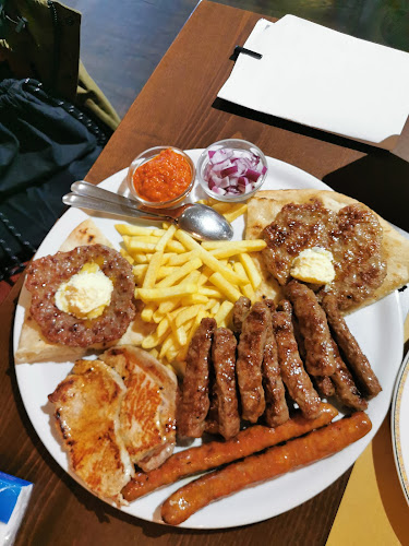 Sarajevska pivnica Sežana - Gastronomija in gostinstvo