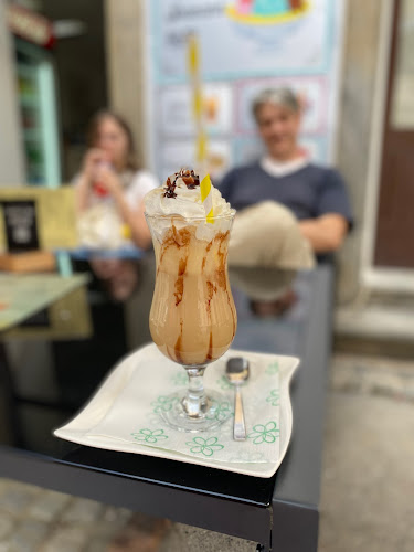 Zvezda-1965 - Gastronomija in gostinstvo