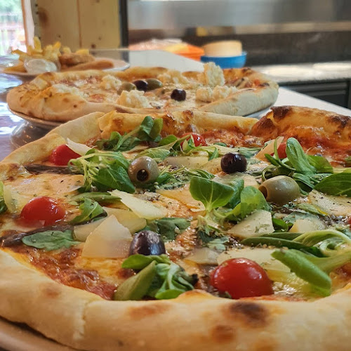 Labrca Tolmin - Okrepčevalnica in bar