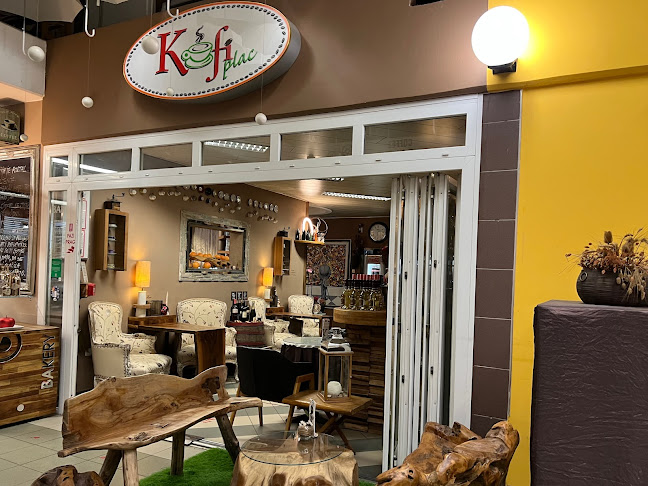 Comentarii opinii despre Kofi Plac