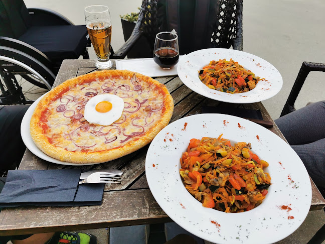 Opinii despre Kavarna Vahtnca în Škofja Loka - Gastronomija in gostinstvo