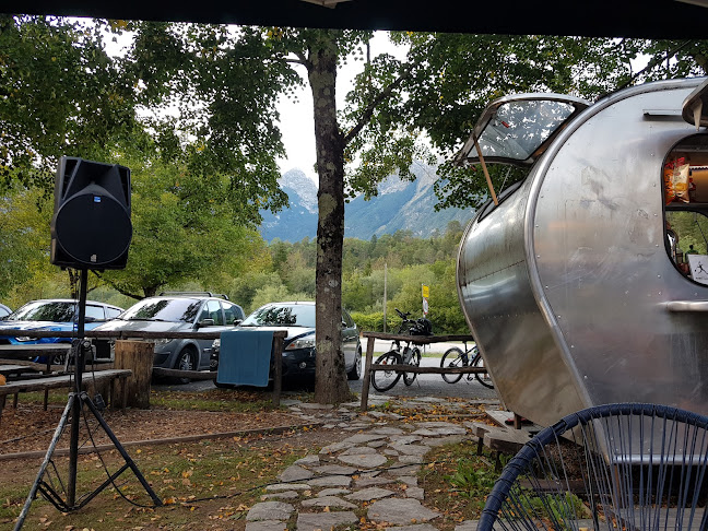 Opinii despre Food and Bar Truck Prijon în Čezsoča - Gastronomija in gostinstvo