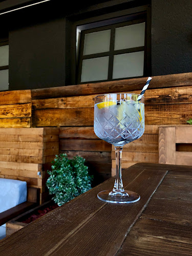 Bar B! - Gastronomija in gostinstvo