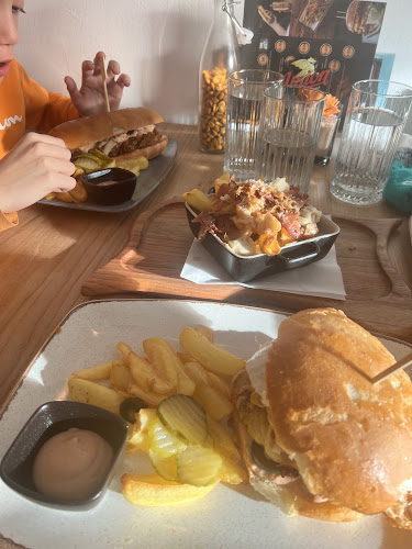 Kavarna in sladoledarna Magnus - Nazarje