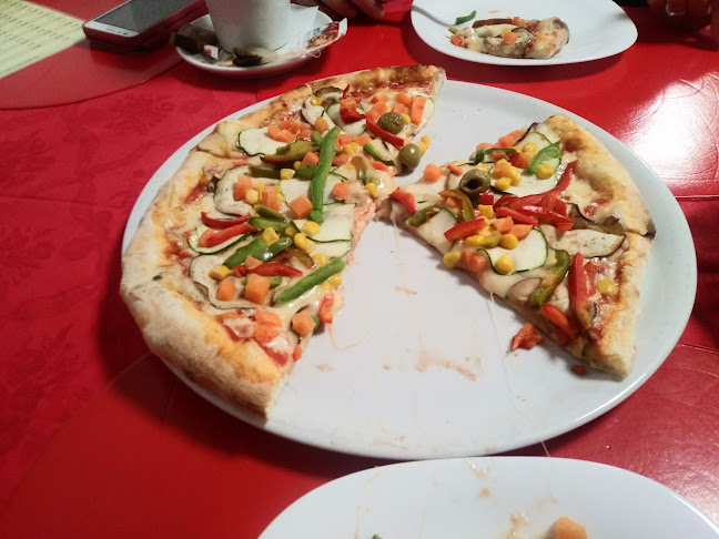 Kolodvorska cesta 24, 8340 Črnomelj