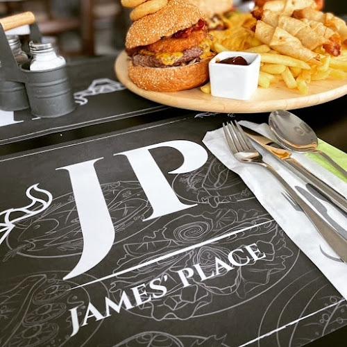 Restavracija James' place