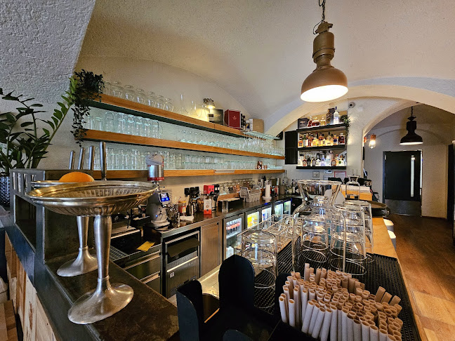 Gallusovo nabrežje 31, 1000 Ljubljana