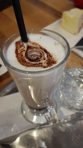 Opinii despre Slaščičarna in kavarna Julija (Bruno gostinstvo, trgovina in pekarna Gabrijele d.o.o.) în Trebnje - Gastronomija in gostinstvo