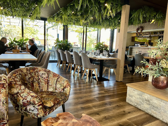 Restavracija Cubis - Gastronomija in gostinstvo